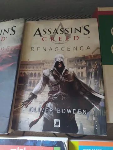 Livro - Assassin'S Creed: Insurreição - Revista HQ - Magazine Luiza