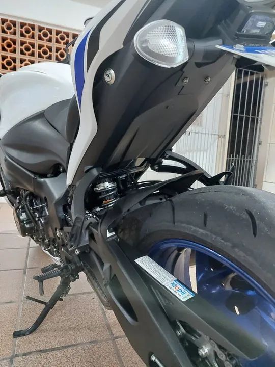 Suzuki GSX S1000 ano 2022 - Foto 5