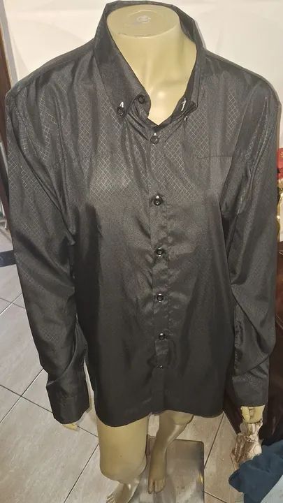 CAMISA SOCIAL PRETA MASCULINA TAMANHO 5XL - Foto 3