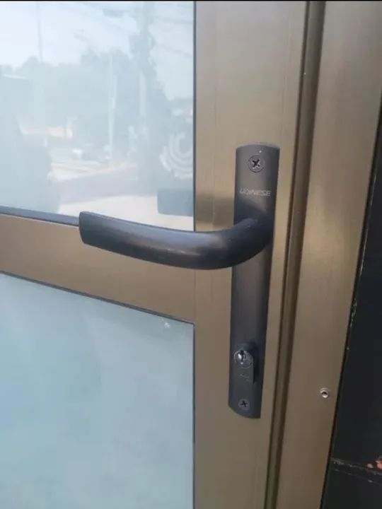 Porta de giro linha gold vidro leitoso  - Foto 3