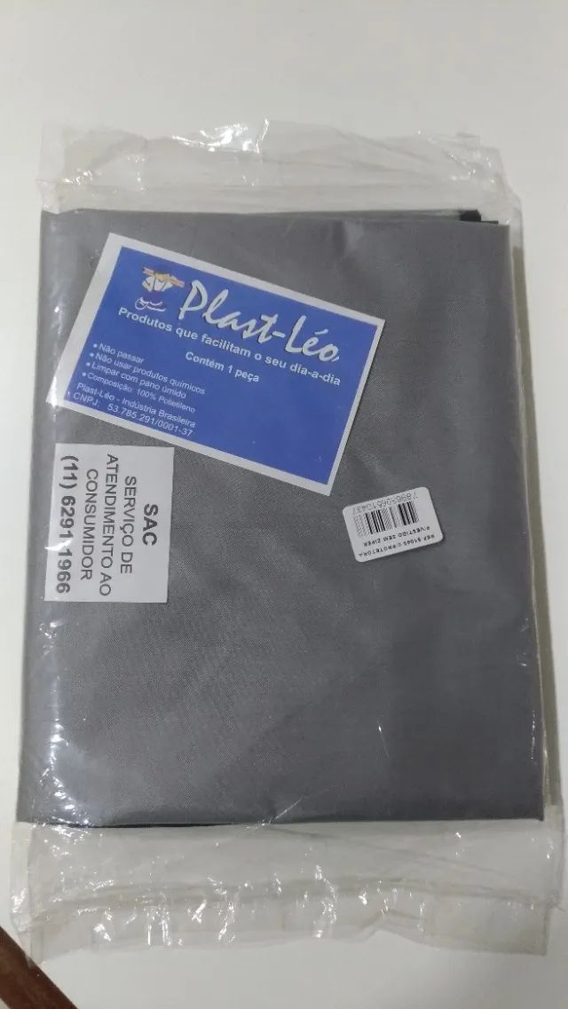 Capa Protetora para Vestido sem Zíper Cinza