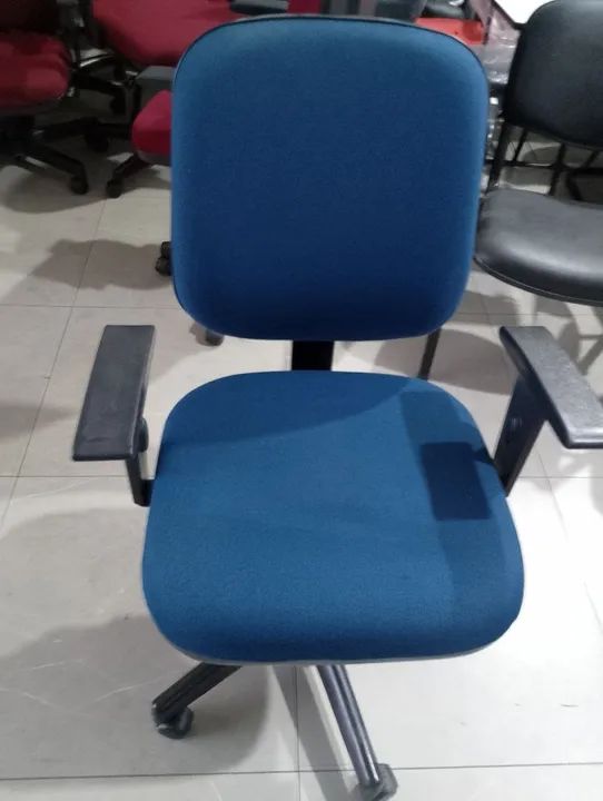 Cadeira Diretor Cavaletti para escritório - Foto 6