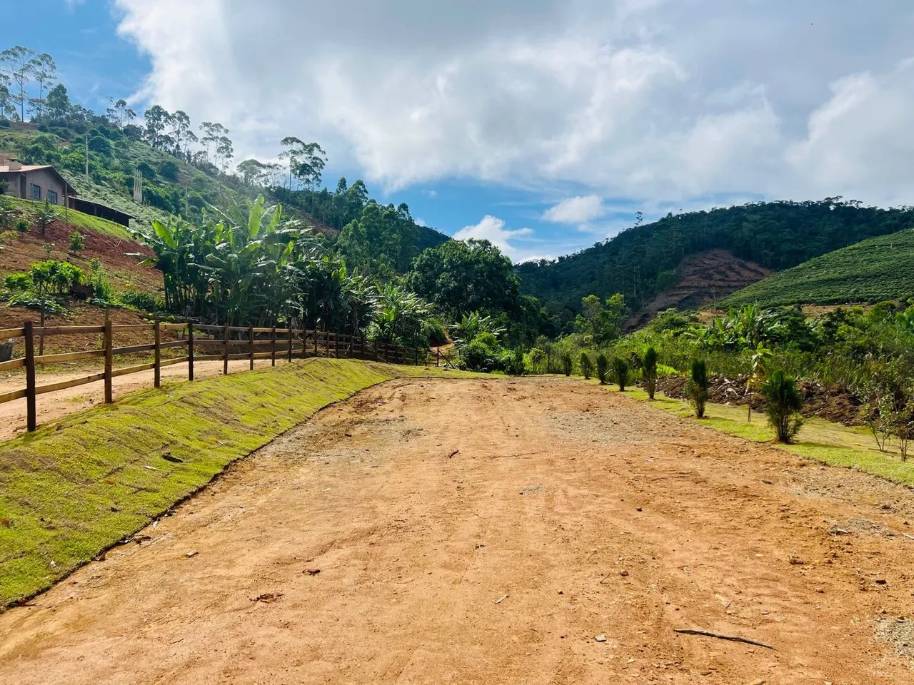 Linda Chácara com lago em Santa Teresa a 5 km do centro  - Foto 4