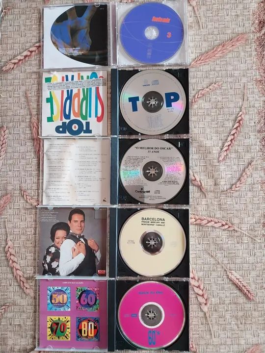 CDs  lote com 10 cds originais usados em muito bom estado de conservação 70 reais o lote  - Foto 4