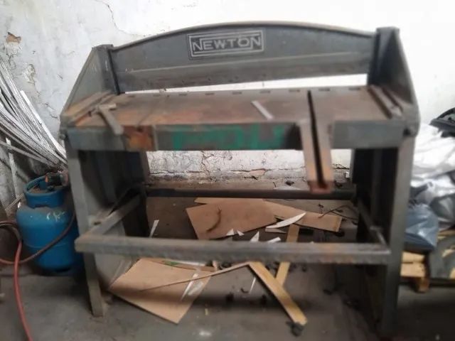 Industria metalúrgica completa, só os maquinários e modelos. Ainda em funcionamento. - Foto 6