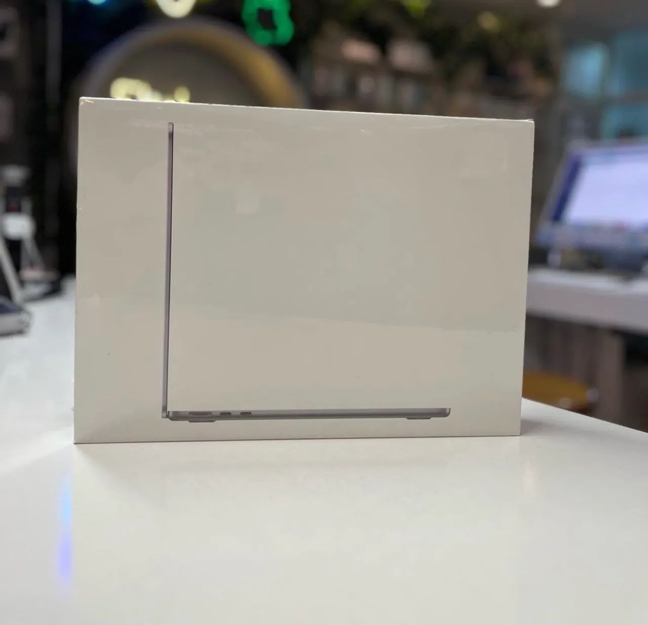 MacBook Air M2 13.6