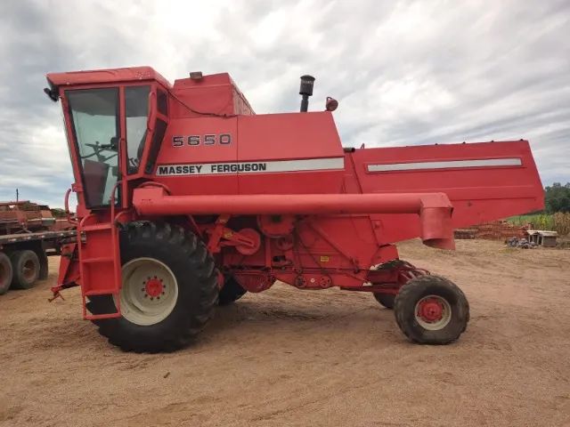 Colheitadeira Massey 5650 - Foto 2