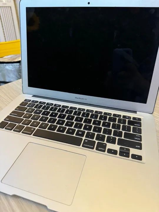 OPORTUNIDADE! NOTEBOOK APPLE MACBOOK AIR 13 1,8ghz 8gb 128gb Ssd Nqd32 2017 - Foto 2