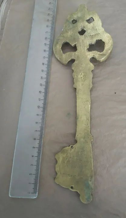 Chave Antiga de Metal - Foto 2