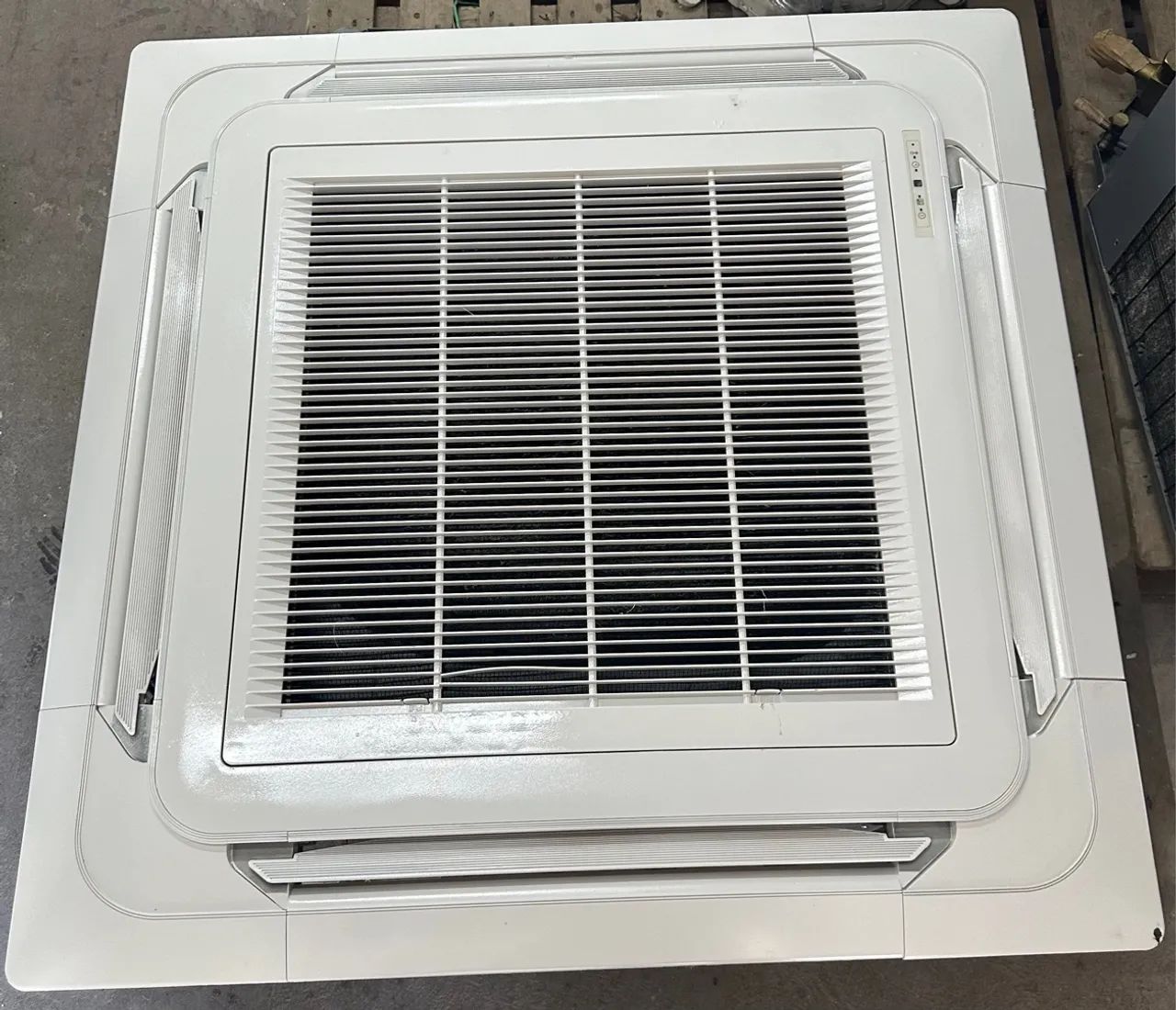 Ar condicionado cassete LG 36000btus 