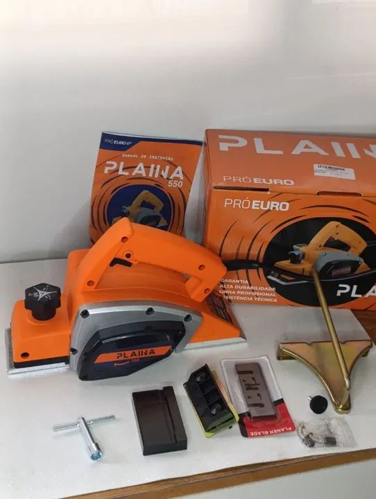 Plaina elétrica profissional 600w com assessorios 