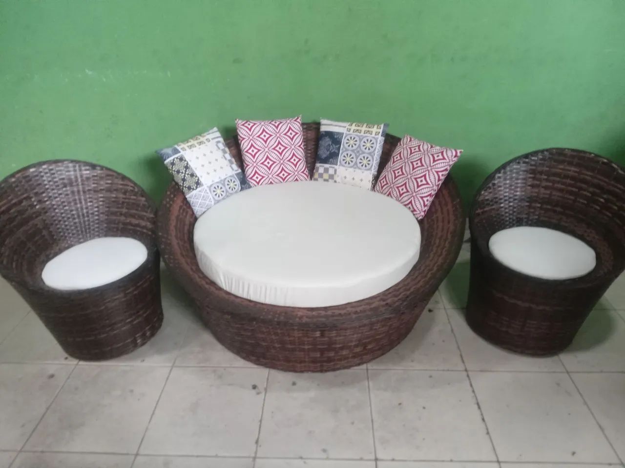 Conjunto de Sofá e Poltronas em Vime - Foto 3