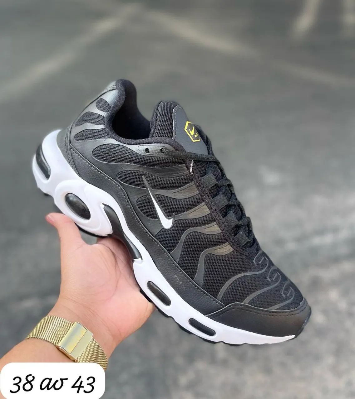 Nike Air Max TN - Preto e Branco - Foto 3