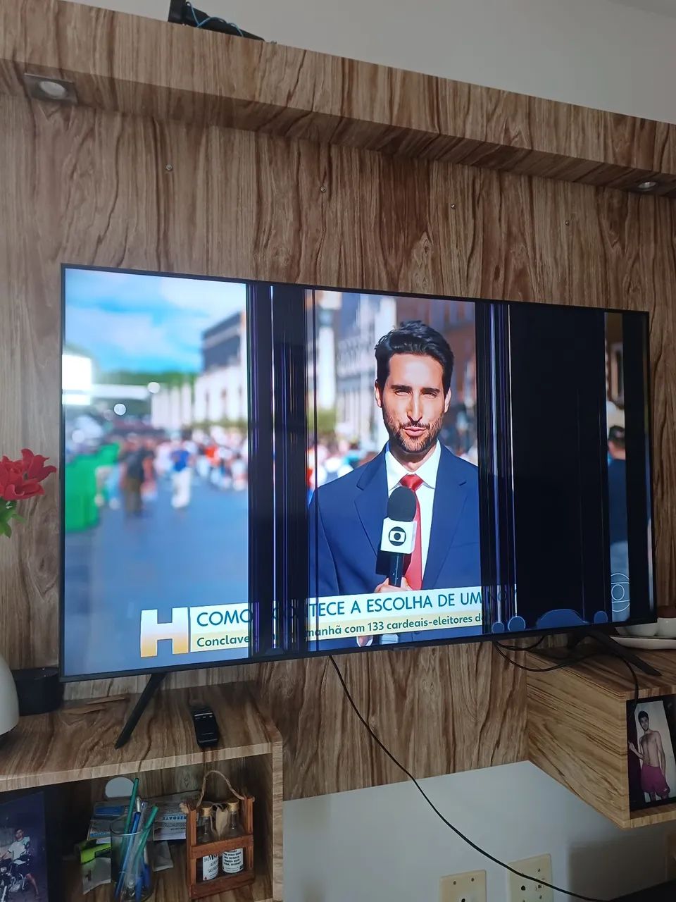 TV Samsung 55 Pol. 4K  Tela Trincada