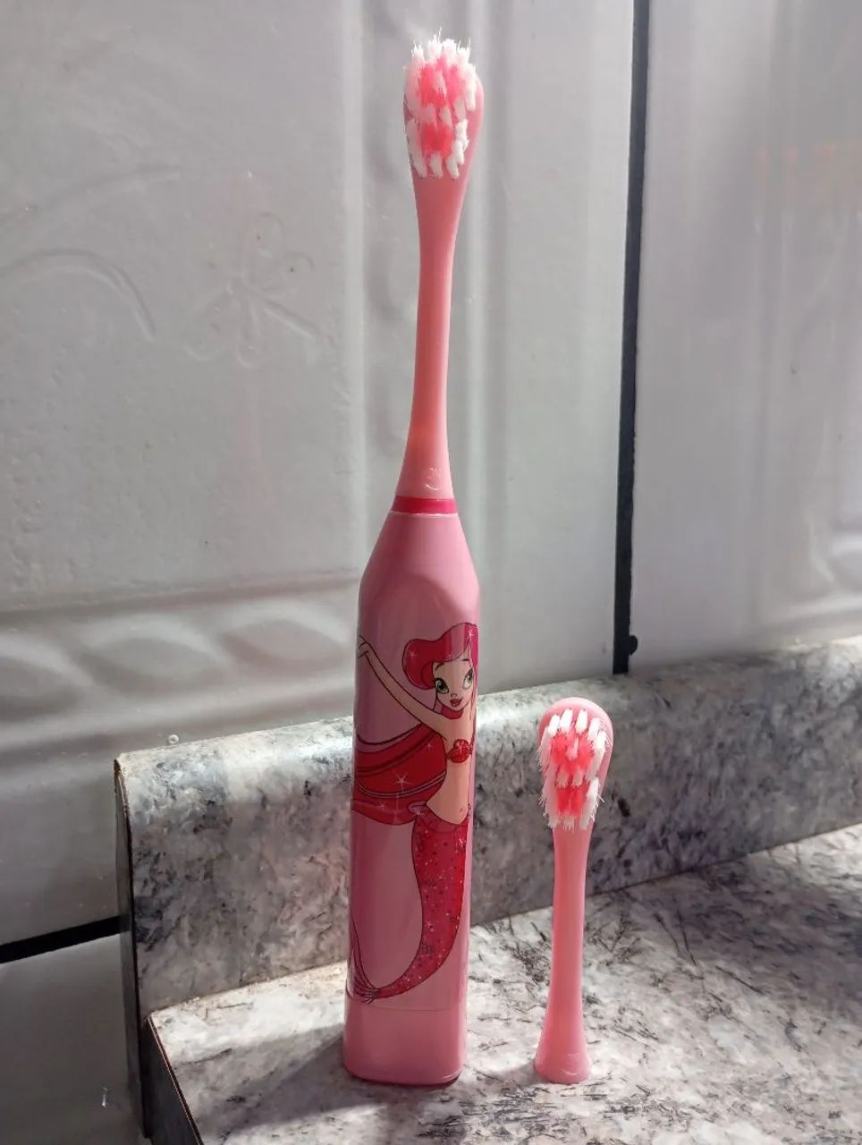 Escova de Dente elétrica com refil  - Foto 5