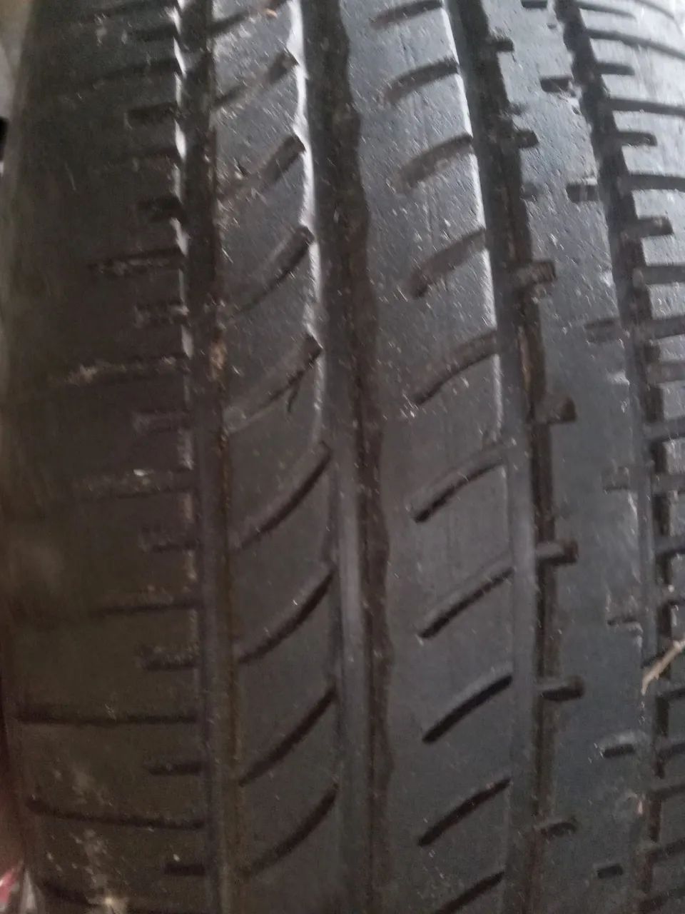 Pneu 225x55x18  meia vida  - Foto 3