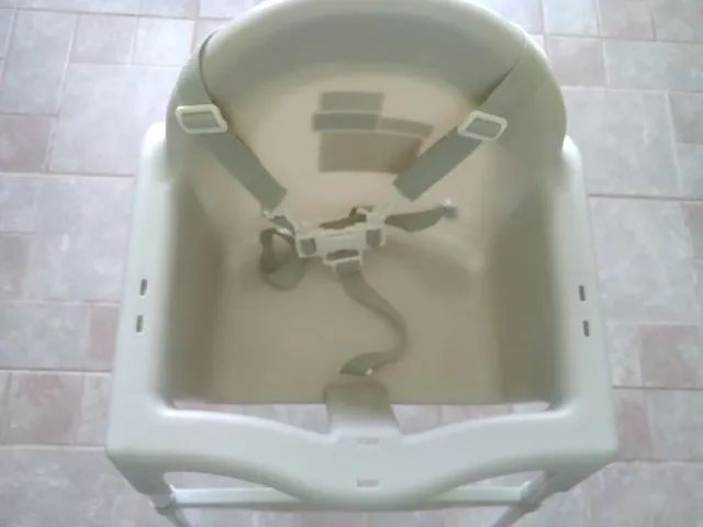 Cadeira de alimentação pra criancas - Foto 4