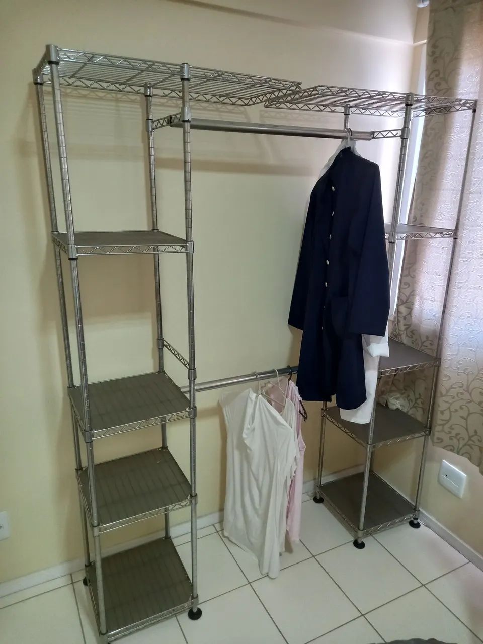Armário Arara de Aço para Roupas com Prateleiras - Foto 5