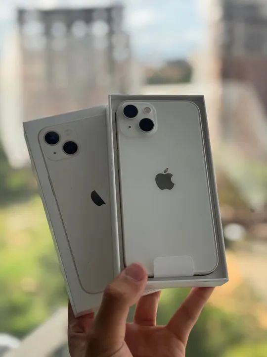 iPhone 13 / 256GB - Seminovo (Com garantia Apple - Bateria 100%) 