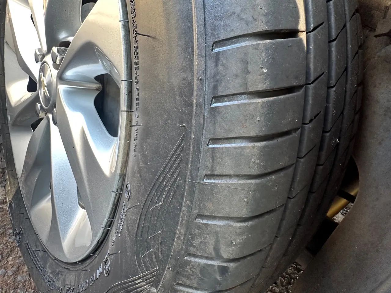ÔNIX LT TURBO!  BEM ABAIXO DA FIPE!  - Foto 5