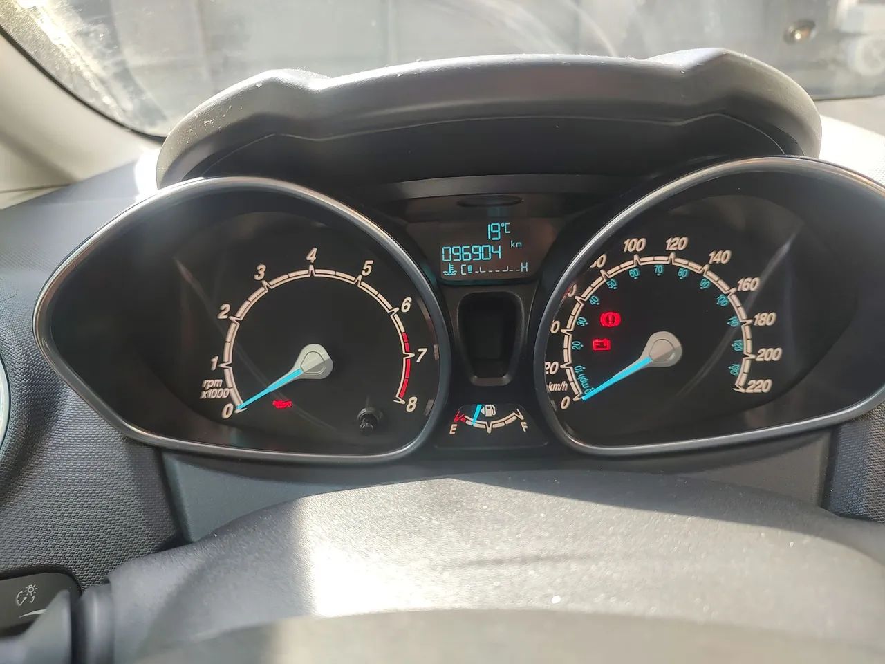 Ford Fiesta Titanium 1.6 16V Flex Mec. 2015 - Foto 11