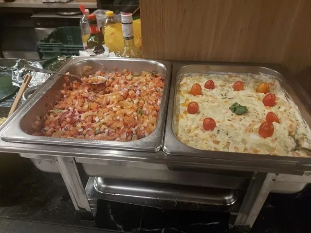 Garçom, Garçonete, Copeira, Churrasqueiro. - Foto 3