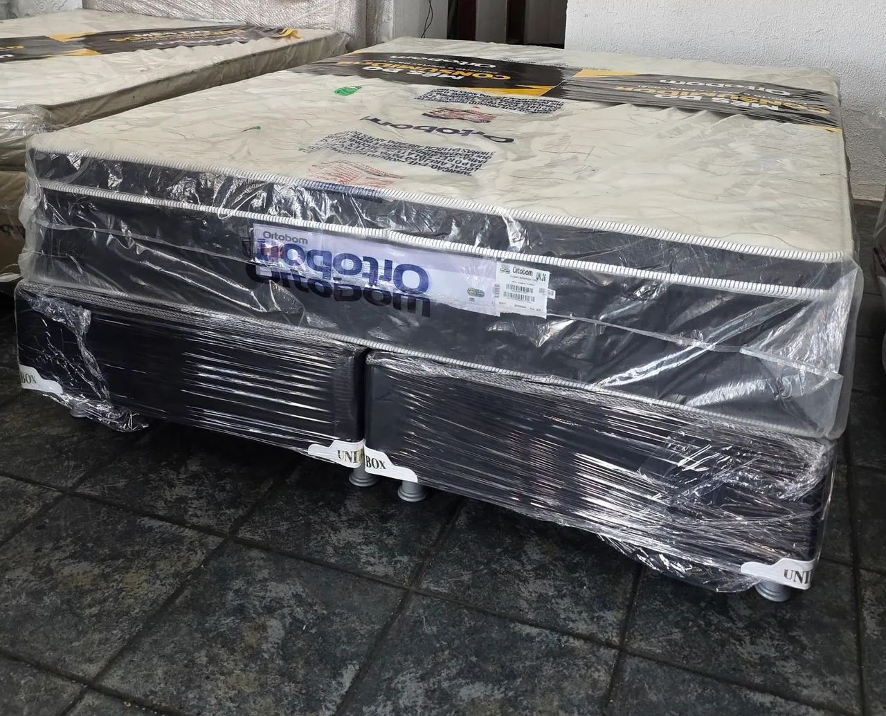 Colchão Ortobom Casal e Queen 