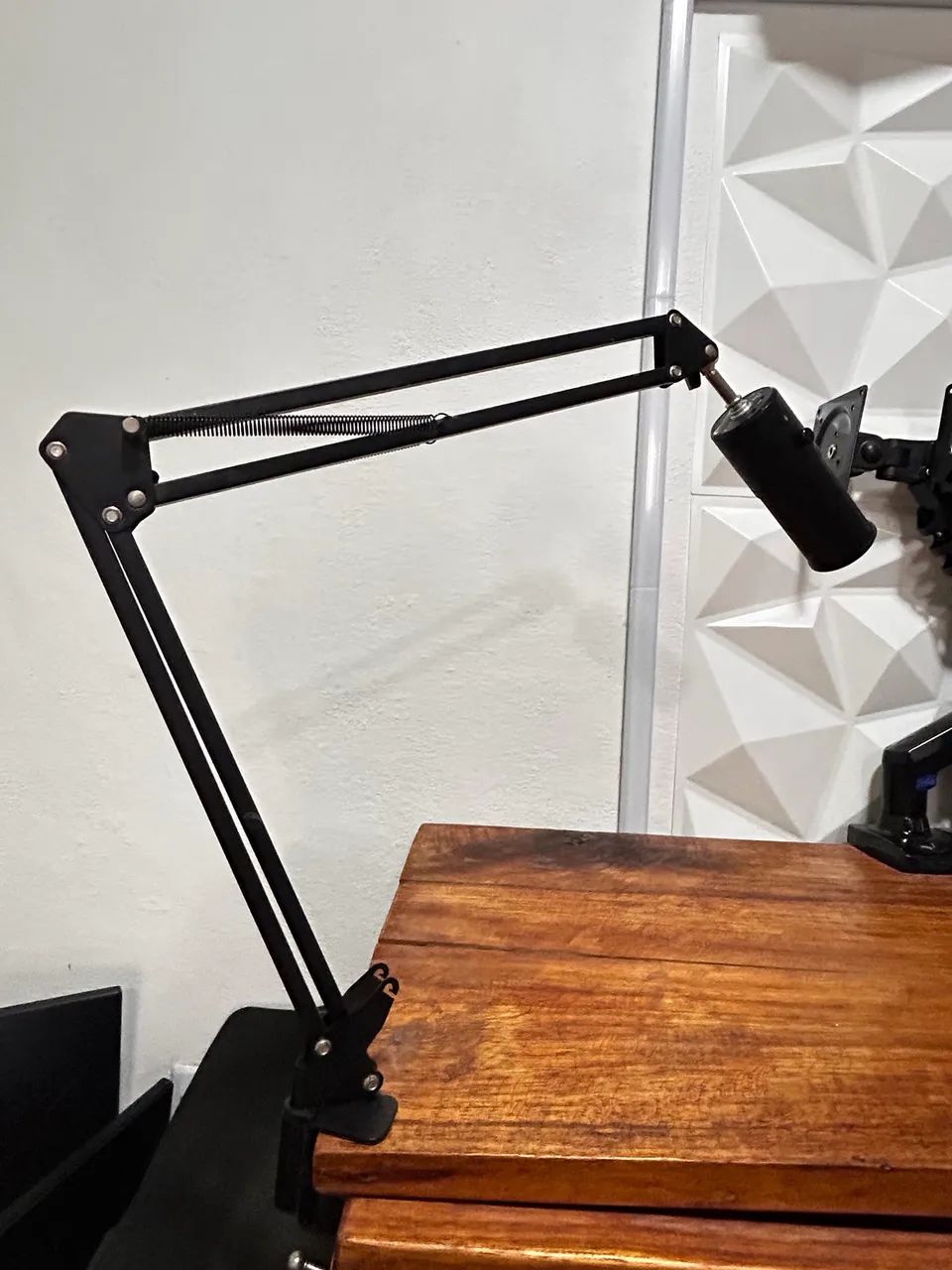 Microfone de mesa Razer Seiren X com braço articulado  - Foto 2