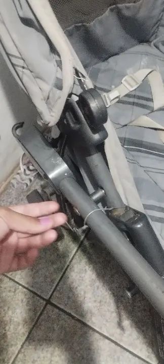 Carrinho de Bebê - Cinza - Foto 2