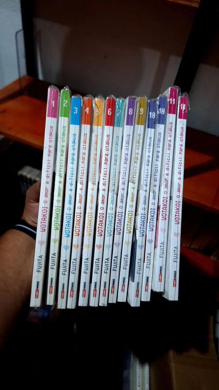Wotakoi - O amor é difícil para otakus - Volumes 1 a 12