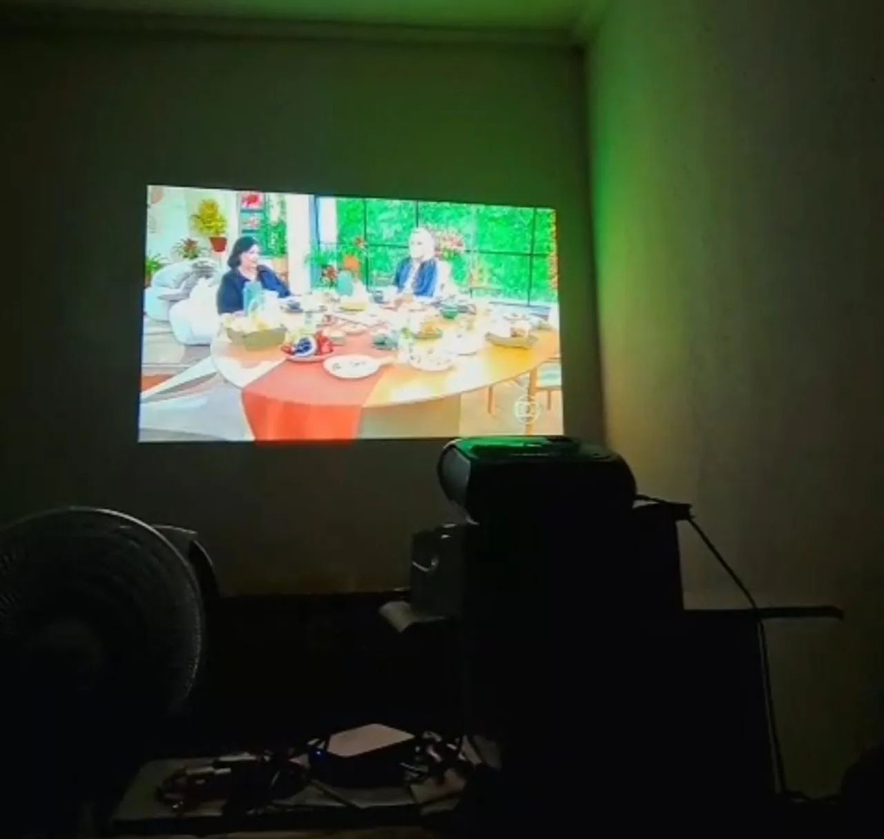 Projetor LED HD Multimedia - Foto 2
