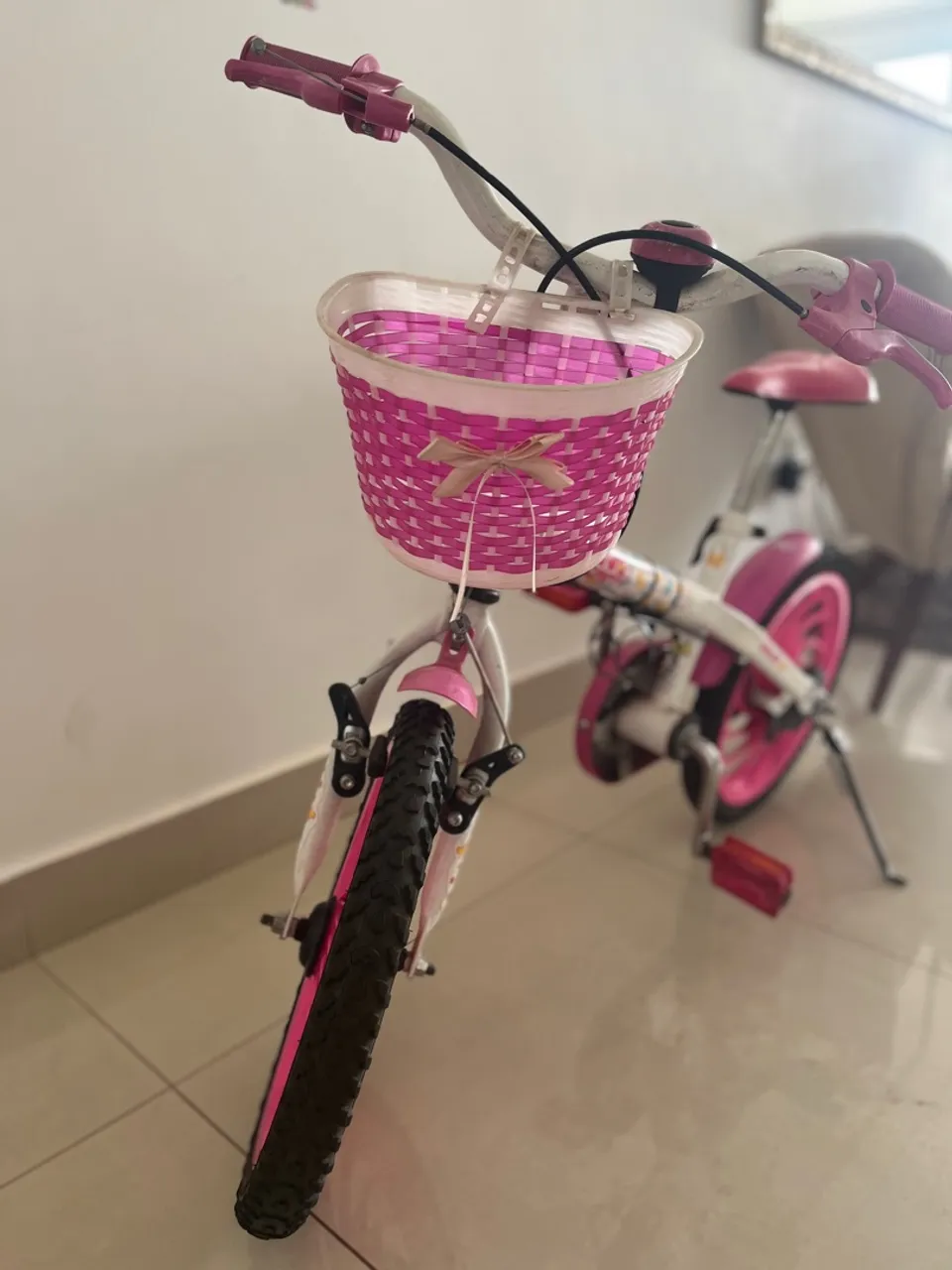 Bicicleta Infantil Ceci Rosa com Cesta
