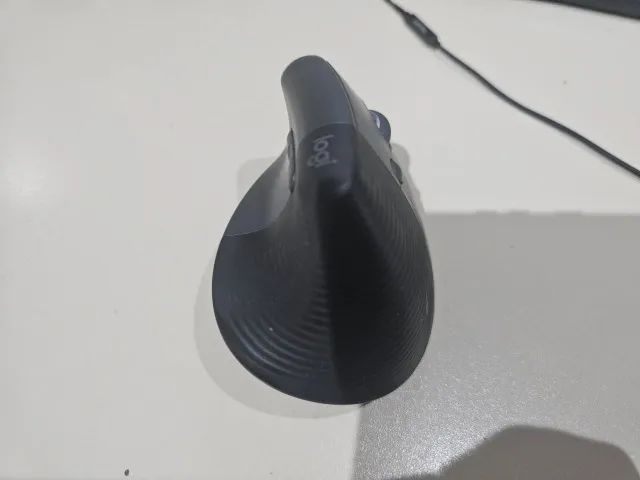Mouse Ergonomico Logitech Lift V