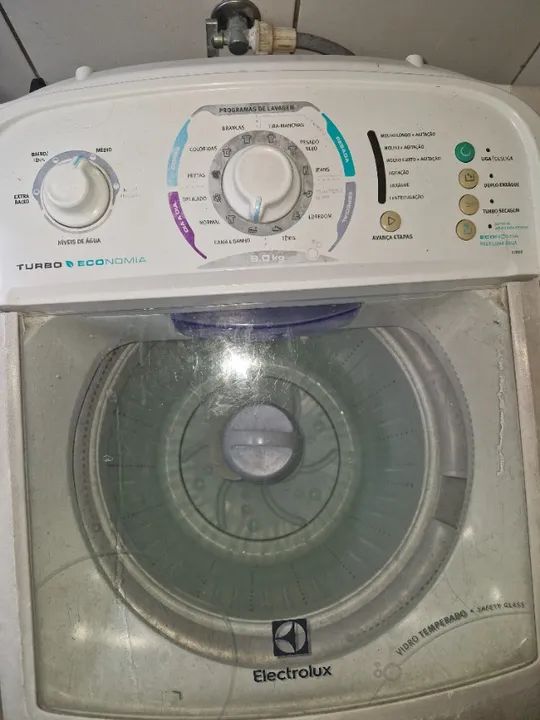 Maquina de Lavar Roupas - Eletroclux  8kg - Foto 4