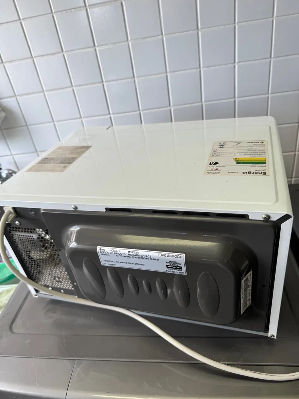 Micro-ondas LG EasyClean 127V - Foto 3