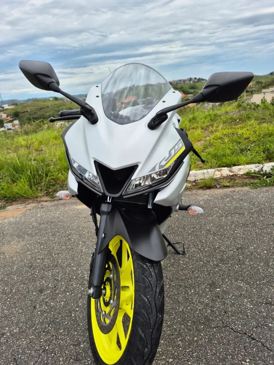 ABAIXOU!!!! YAMAHA YZF R15 2024, ABAIXO DA FIPE, ÚNICA DONA, SUPER NOVA, TOP DEMAIS!!! - Foto 4