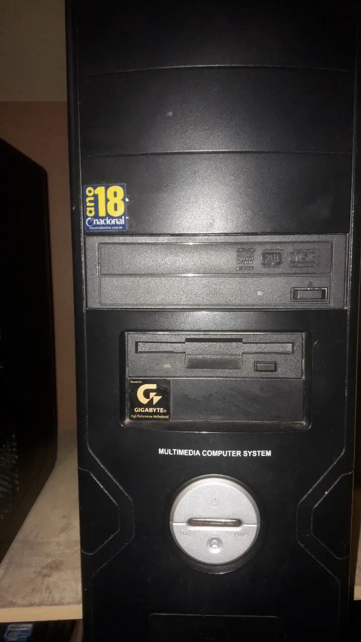 PC com HD 512 gb