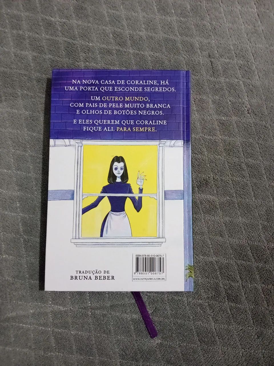 Livro Neil Gaiman - Coraline - Foto 2