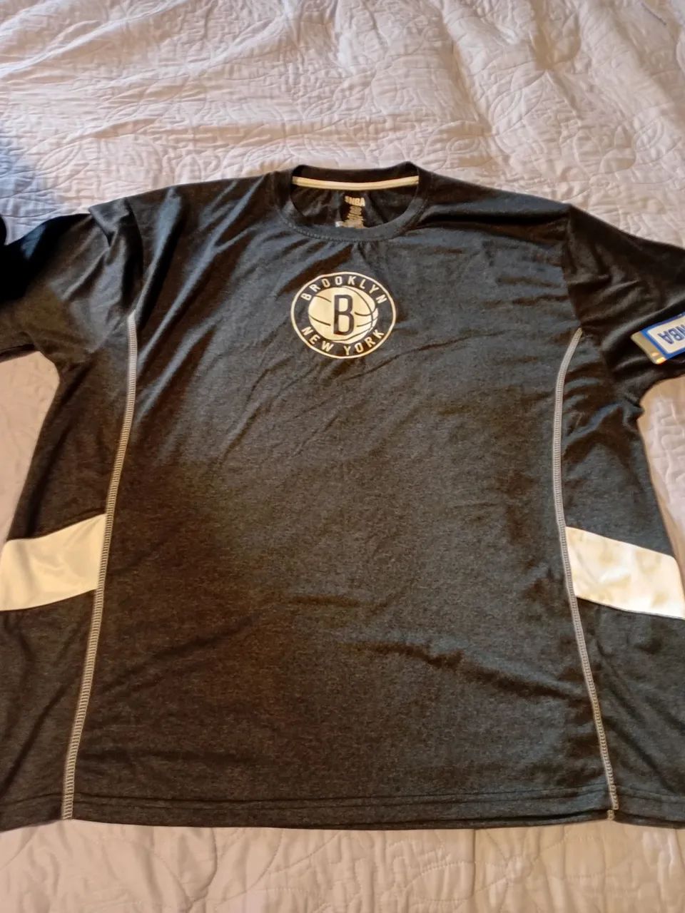 Camiseta Brooklyn Nets Cinza