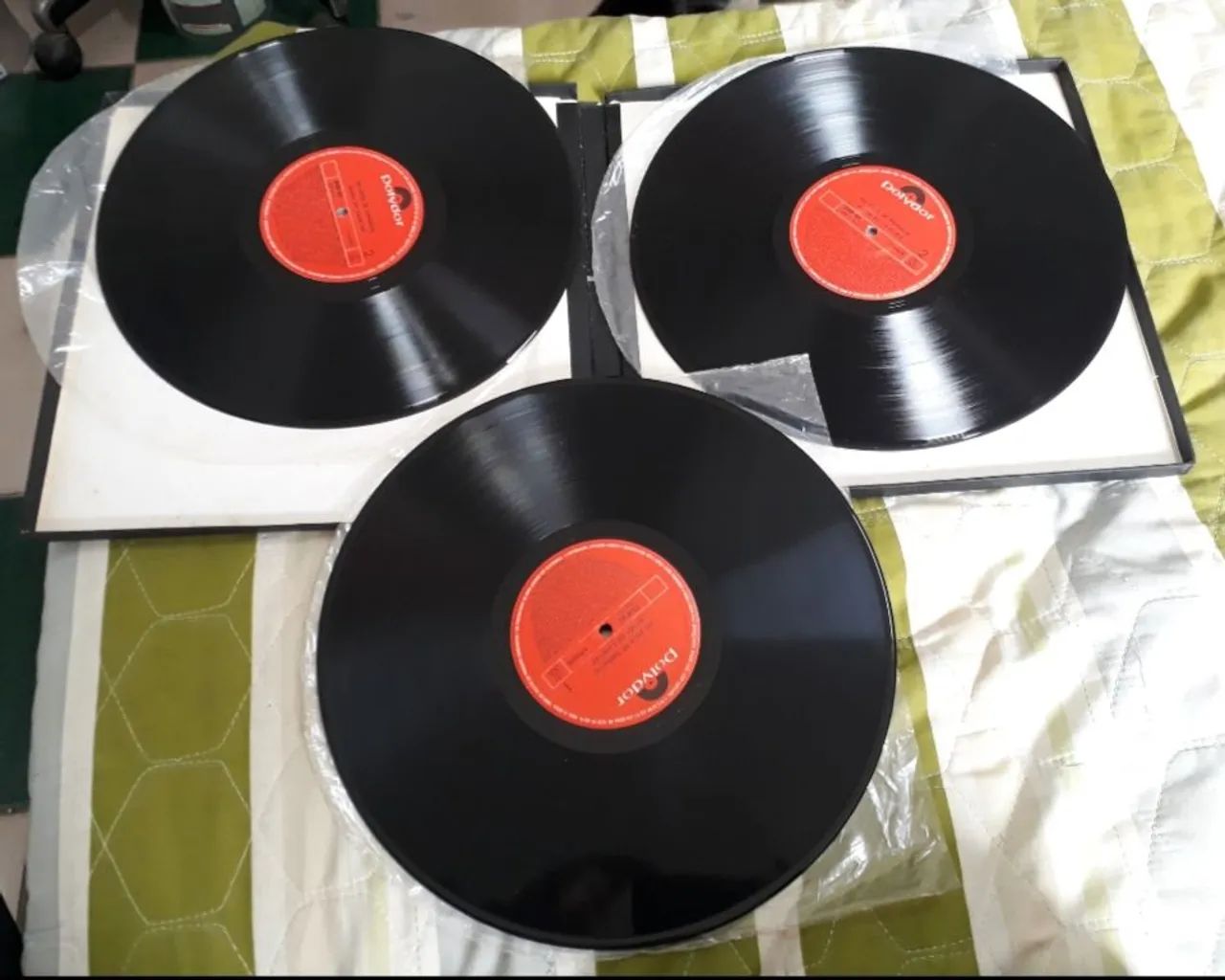 3 Discos de Vinil 100 anos de carnaval box com 3 discos - Foto 2