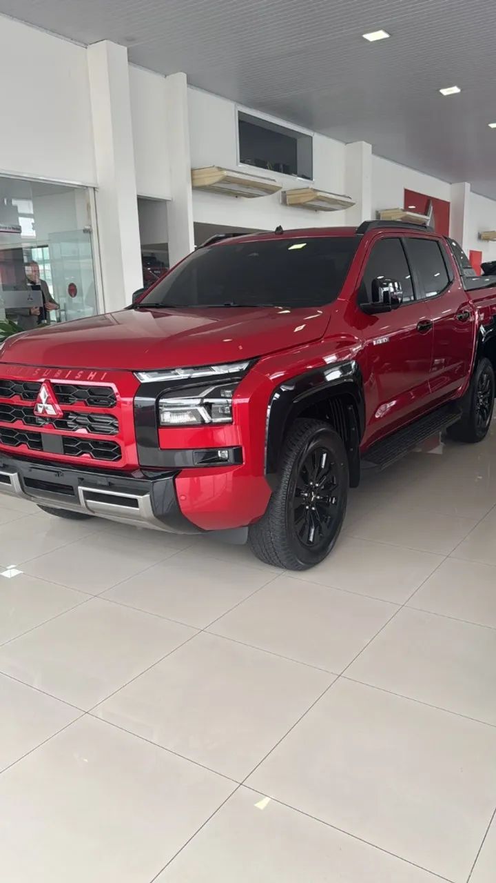 Compre agora pague em 2028 Mitsubishi TRITON Katana 2.4 CD 4X4 TB Diesel Aut. 2026