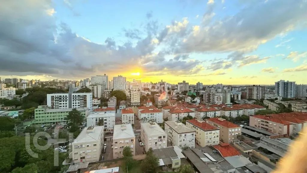 Apartamento à venda Rua Antônio Joaquim Mesquita, Passo da Areia - Porto Alegre