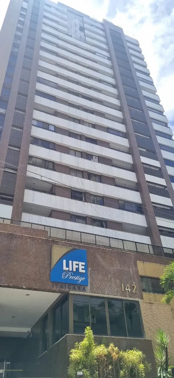 Quarto/sala, armários, nascente, seminovo - Itaigara!!