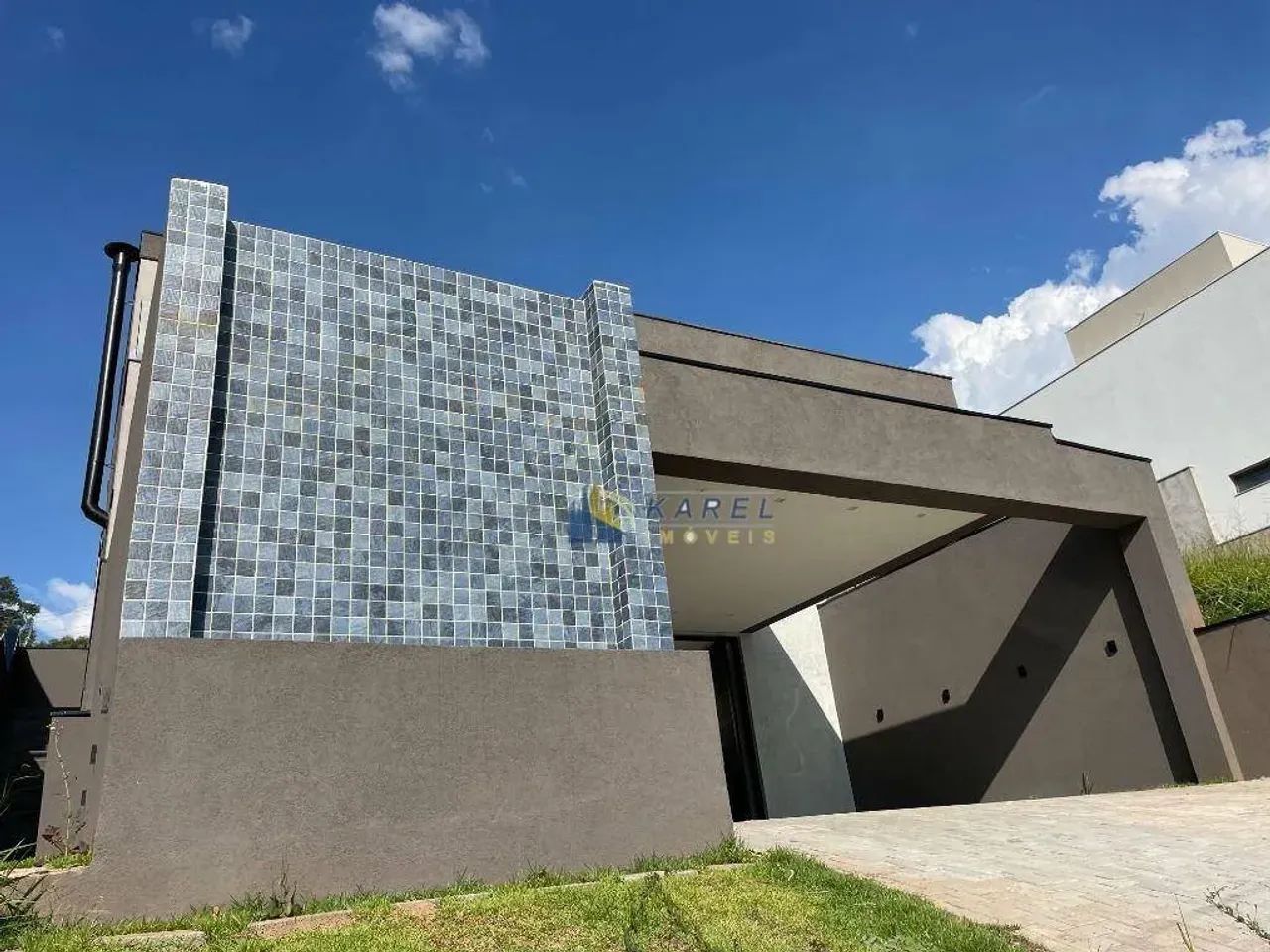 VENDO CASA NOVA com 3 Suítes, Piscina e Área Gourmet no CONDOMÍNIO FECHADO VALE DAS AGUAS  - Foto 3