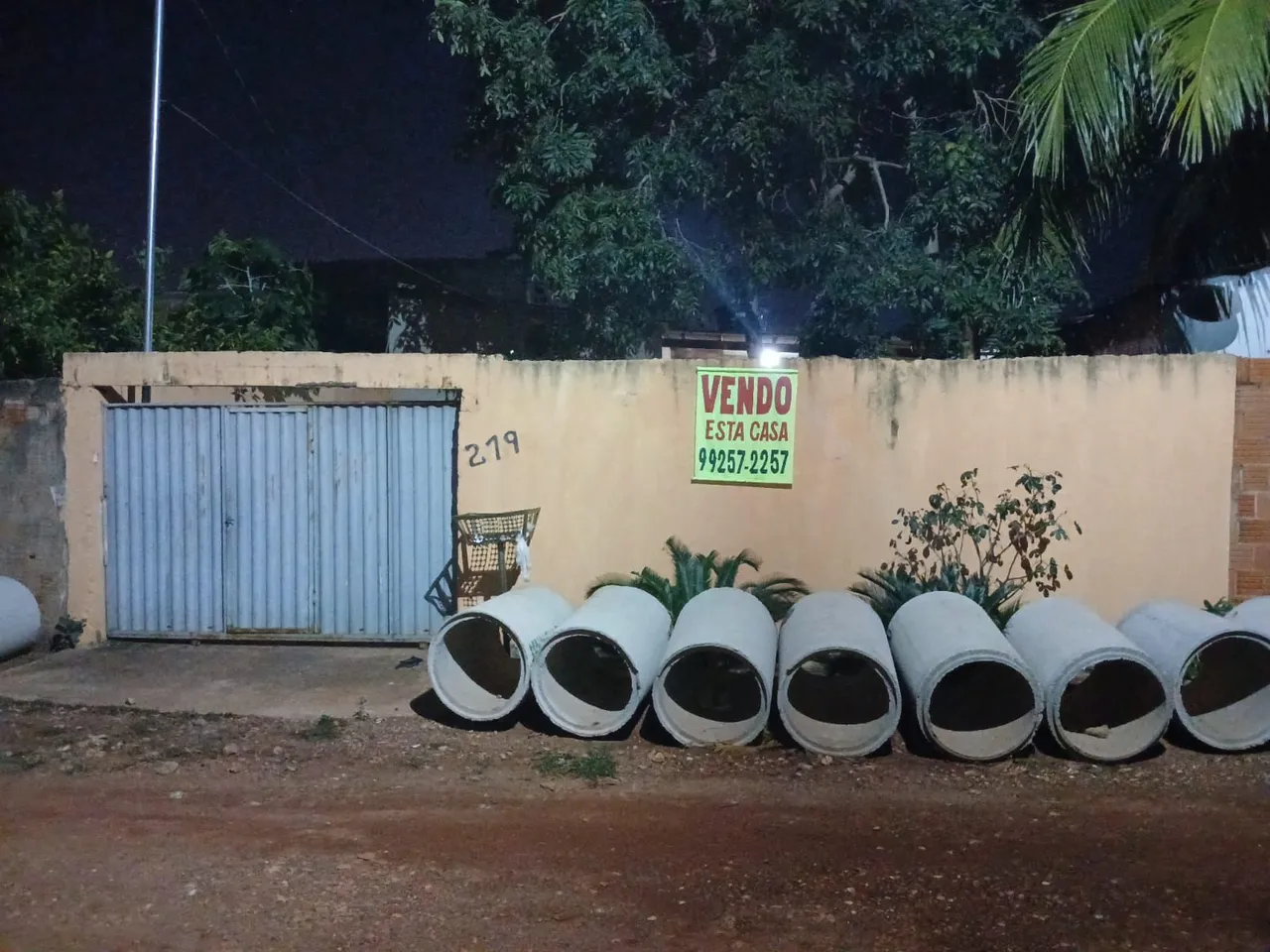 Casa Bairro 8 de Abril ao lado Residencial São Carlos Carumbé Cuiabá