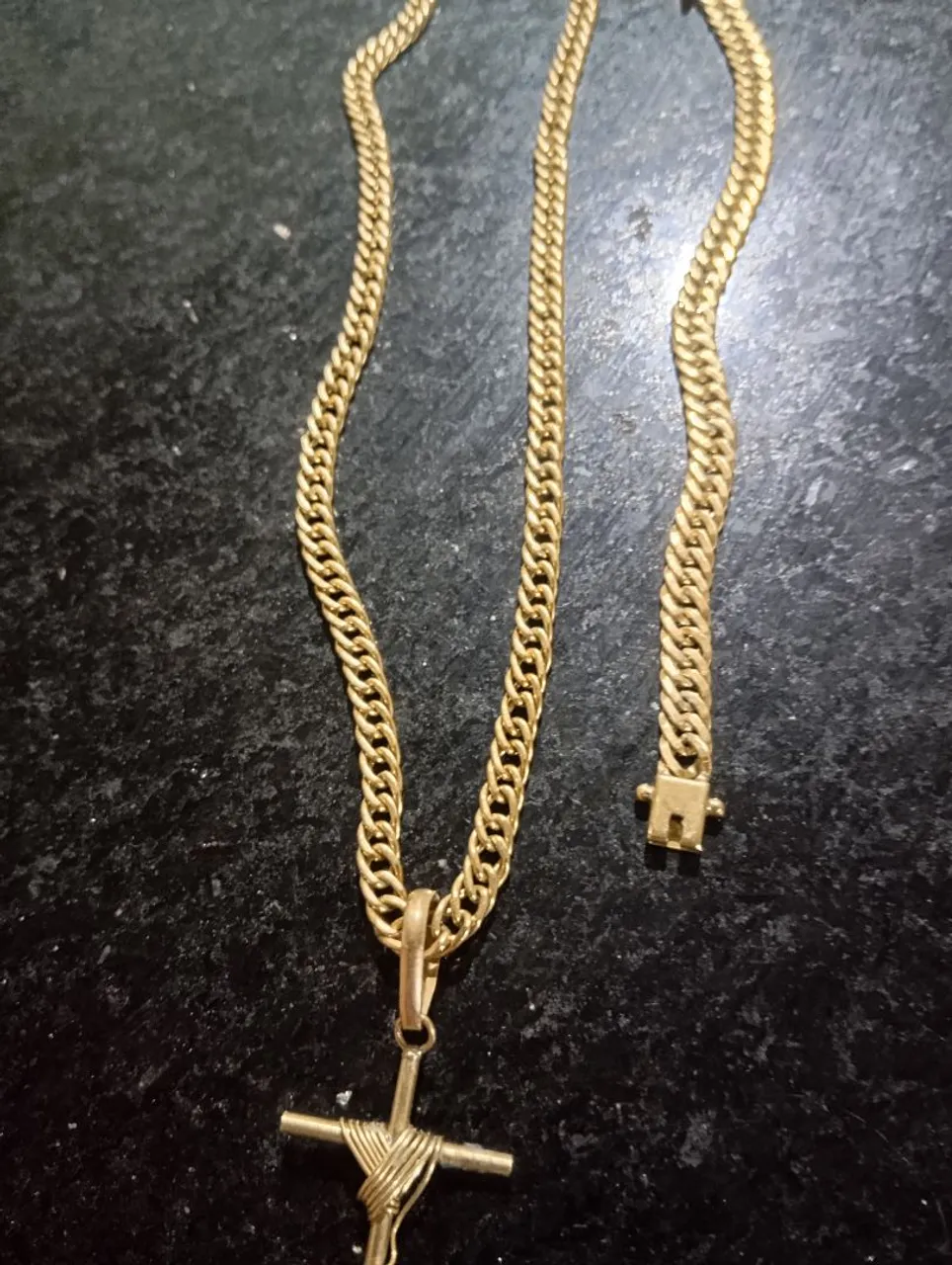 Corrente e pulseira de moeda antiga 