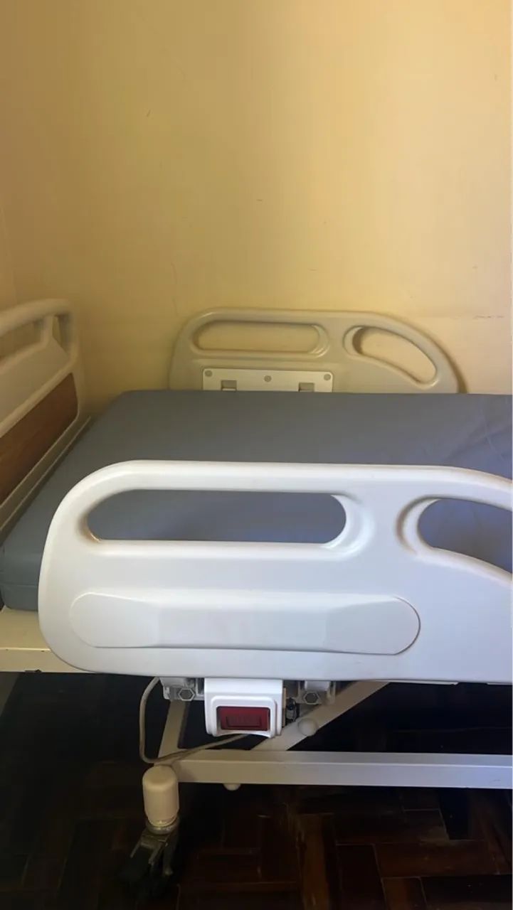 Cama hospitalar ELÉTRICA  - Foto 2