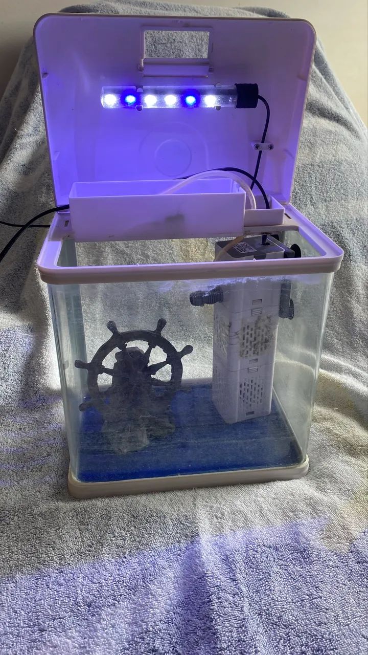 Aquário Sobo 9 Litros completo