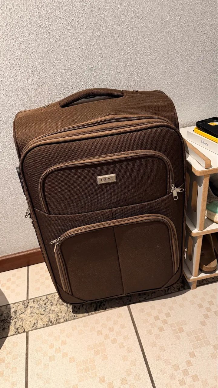 Mala média de viagem