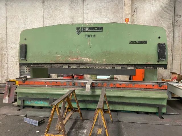 Prensa Dobradeira Hidráulica Promecam 5.000x300 ton - VN316